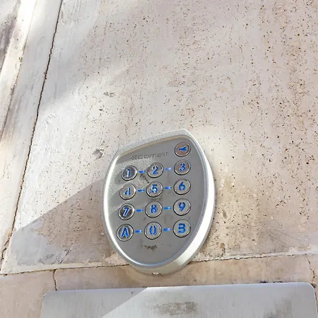 San Lorenzo Style דירה